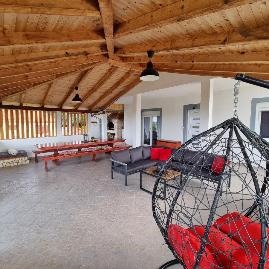 Holiday House Da & Do Pakostane Exterior photo