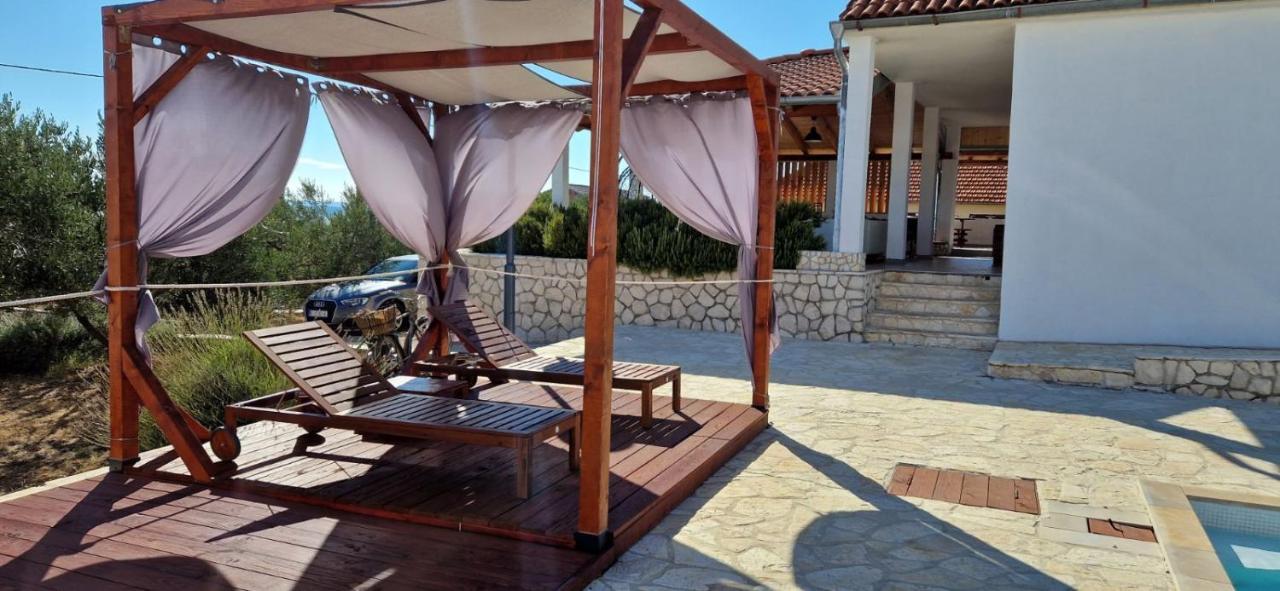 Holiday House Da & Do Pakostane Exterior photo