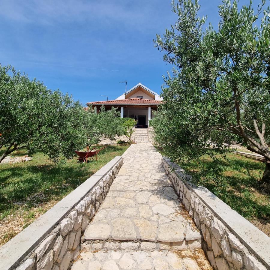 Holiday House Da & Do Pakostane Exterior photo