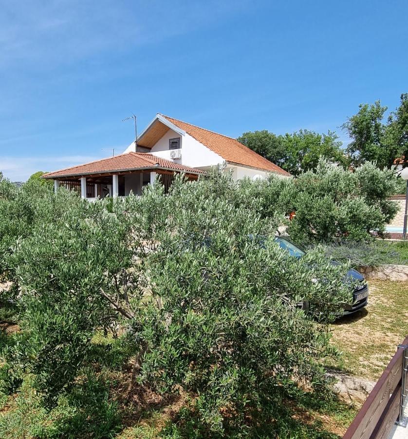 Holiday House Da & Do Pakostane Exterior photo